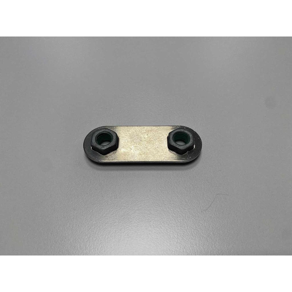 Plate with nuts LHS MTR MNT SDU-F (bolt 1004350-00-A)